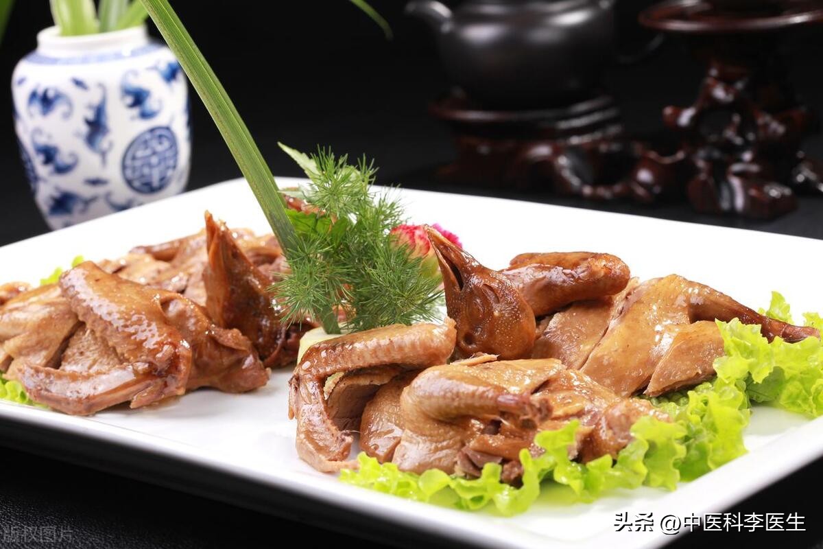 鸽子肉的功效与禁忌,鸽子肉的功效和副作用禁忌有哪些