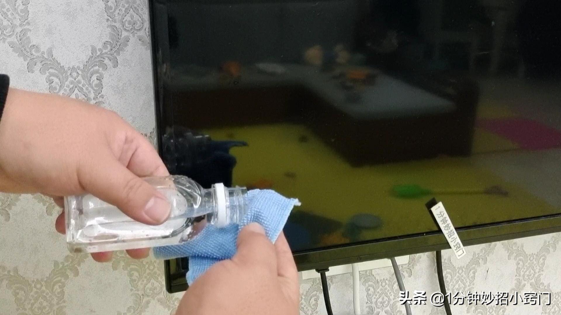 电视屏幕脏了可以用什么擦得干净,电视屏幕脏了怎么才能擦净