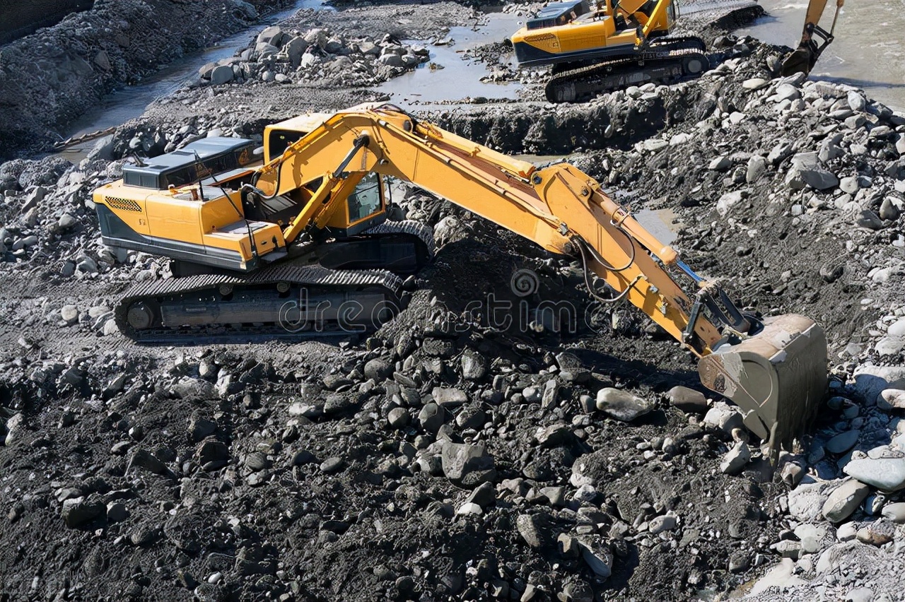 如何避免买二手挖机的坑,买二手挖机需要注意哪些套路