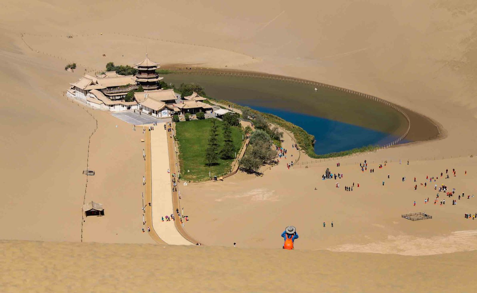 敦煌鸣沙山月牙泉游玩攻略,敦煌月牙泉鸣沙山详细旅游攻略