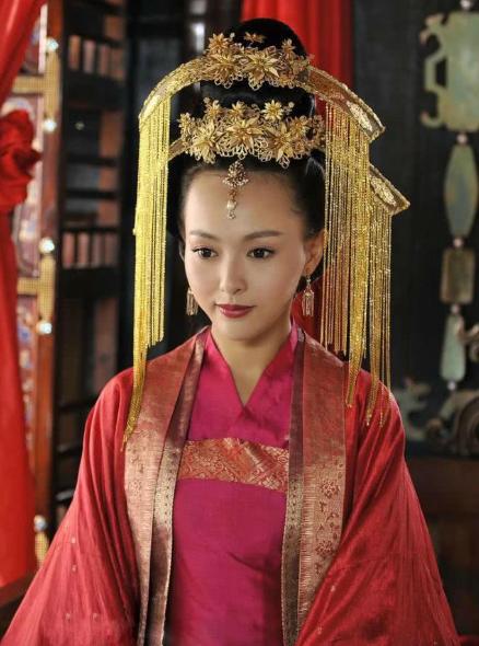 杨幂杨紫鞠婧祎,鞠婧祎杨幂杨紫的照片