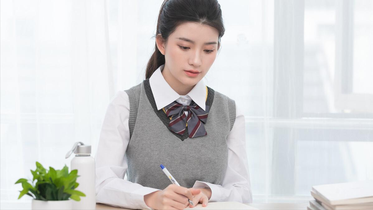 四本小说推荐,漫威和dc同人小说推荐