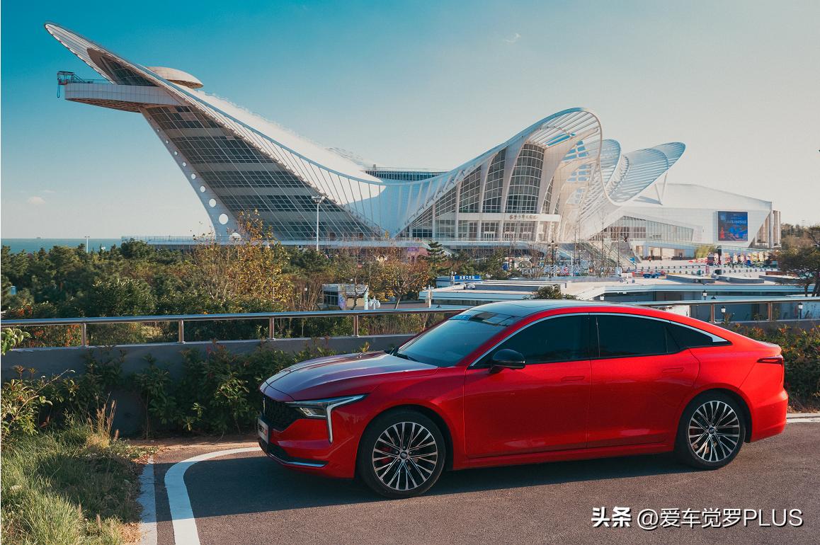 10万级奔腾b70国产家轿是什么水平,奔腾b702022款属于什么挡把