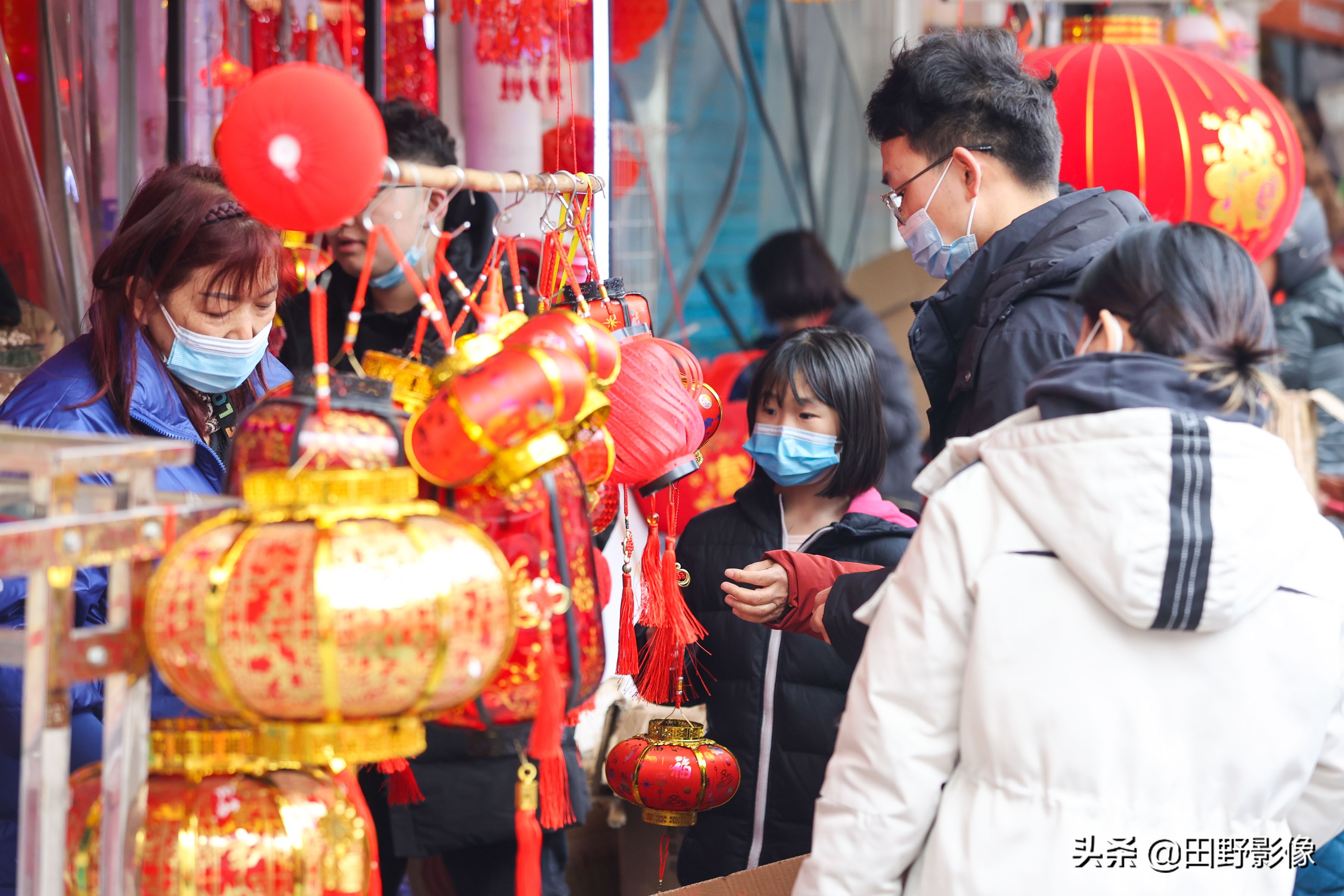 西安大红灯笼批发市场,西安三府湾灯笼批发市场