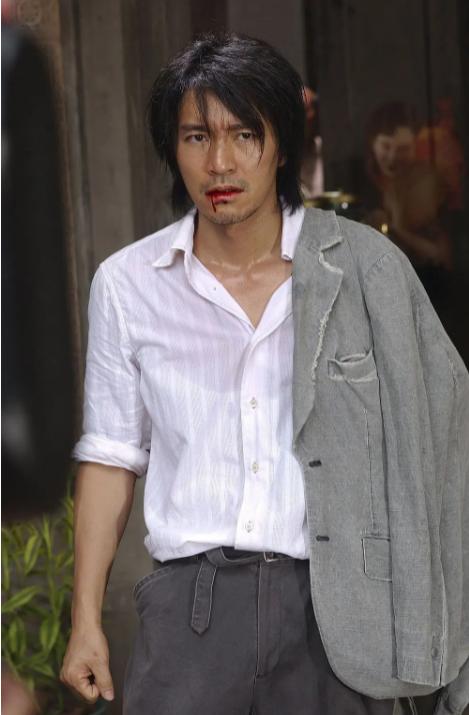 功夫中周星驰怎么突然变成好人了,为什么说功夫是周星驰永远的痛