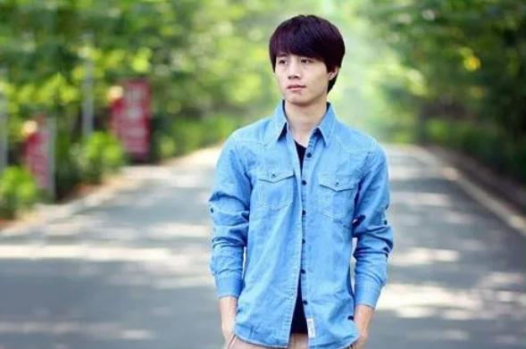 1米5的女生嫌弃1米7的男生矮吗,1米7以下的男生算矮吗