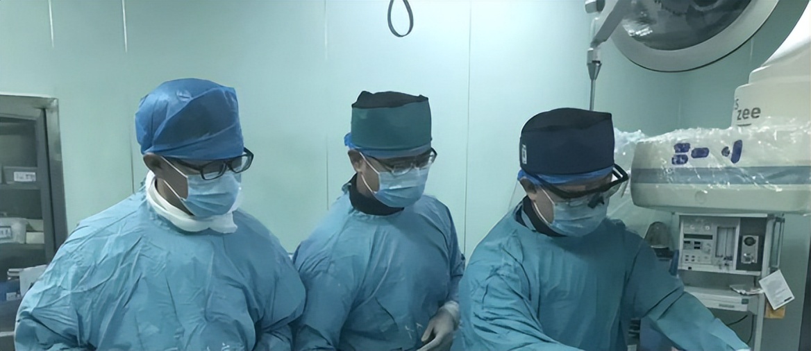 83岁老人下肢动脉栓塞,百岁老人下肢血管闭塞