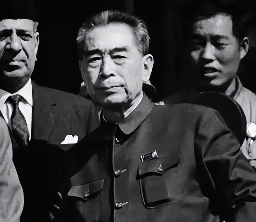 1968，巴基斯坦没钱修路，毛主席直接拨款5亿，如今才知真高明