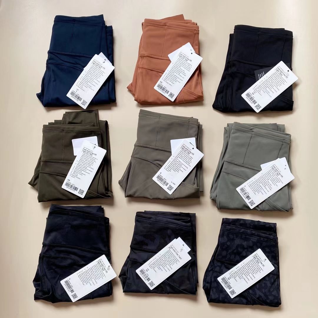 一条瑜伽裤上千，市值超过阿迪，Lululemon是如何成就百亿帝国的