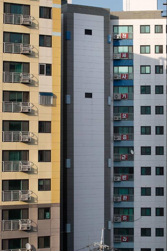 韩国全租房暴雷，近亿押金打水漂，一个水费单竟逼得运动员自杀！