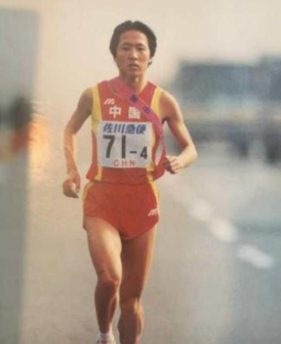 王军霞第二任丈夫黄天文简历,王军霞老公黄天文是干什么的