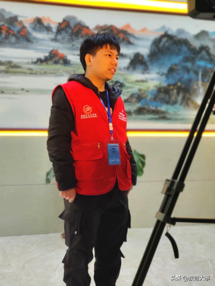 孩子读职校出来有什么出路,孩子读职高真的就看不到希望了吗