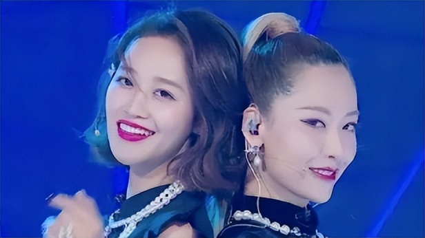 京城四美*冰白**：献媚成龙获杨受成独宠，下嫁男模却遭郑元畅*爱夺**