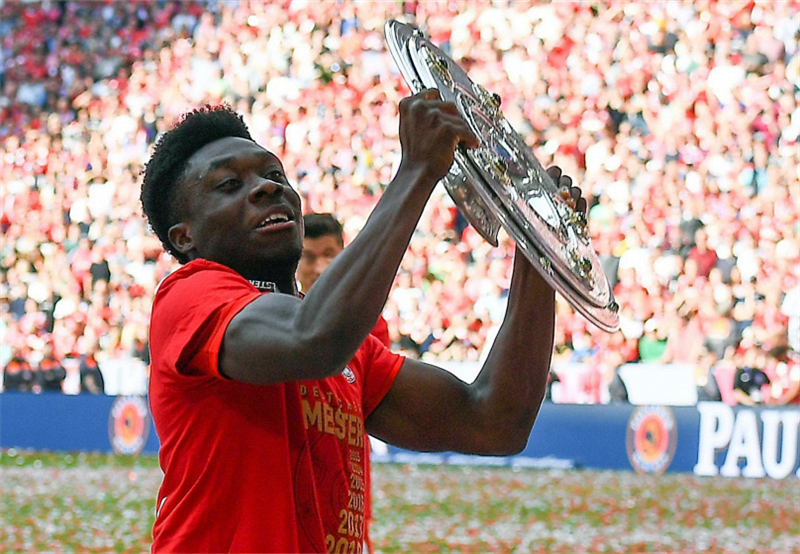 罗伯逊10比9希金斯,阿诺德16个总冠军