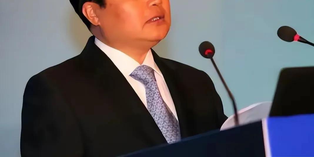 彩票中大奖被别人抢了怎么办,彩票中过奖的号码还会出吗