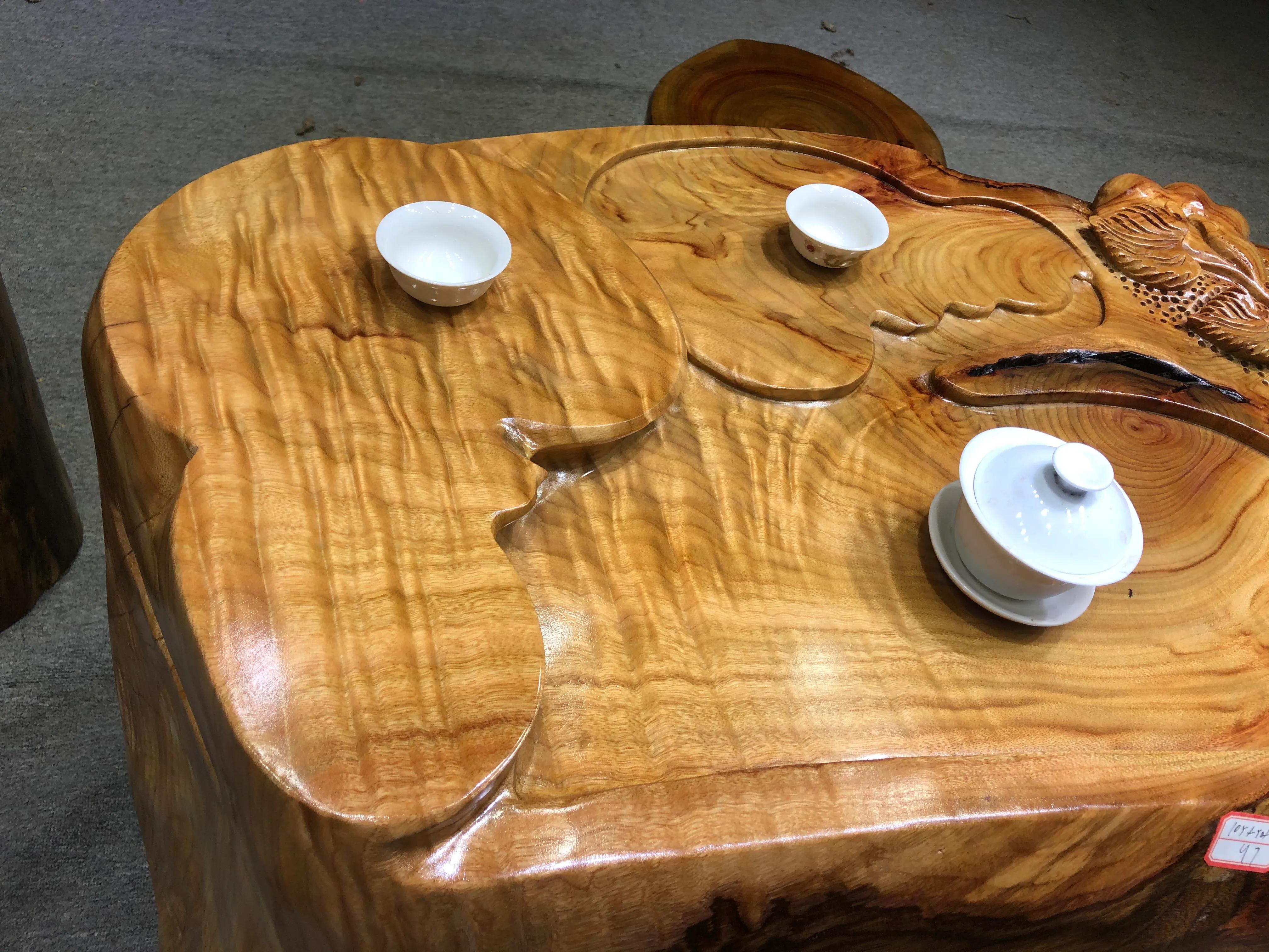 小叶香樟木茶几,香樟树树根做茶几图
