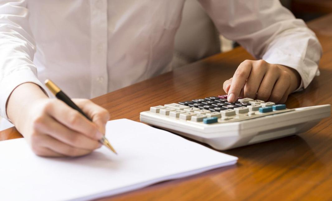 以“*光春**厂”与“东北风公司”的四次提货案为例之法律分析