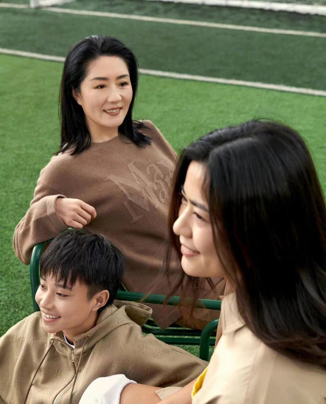 2022女足集体照,中国女足最新官方写真合照