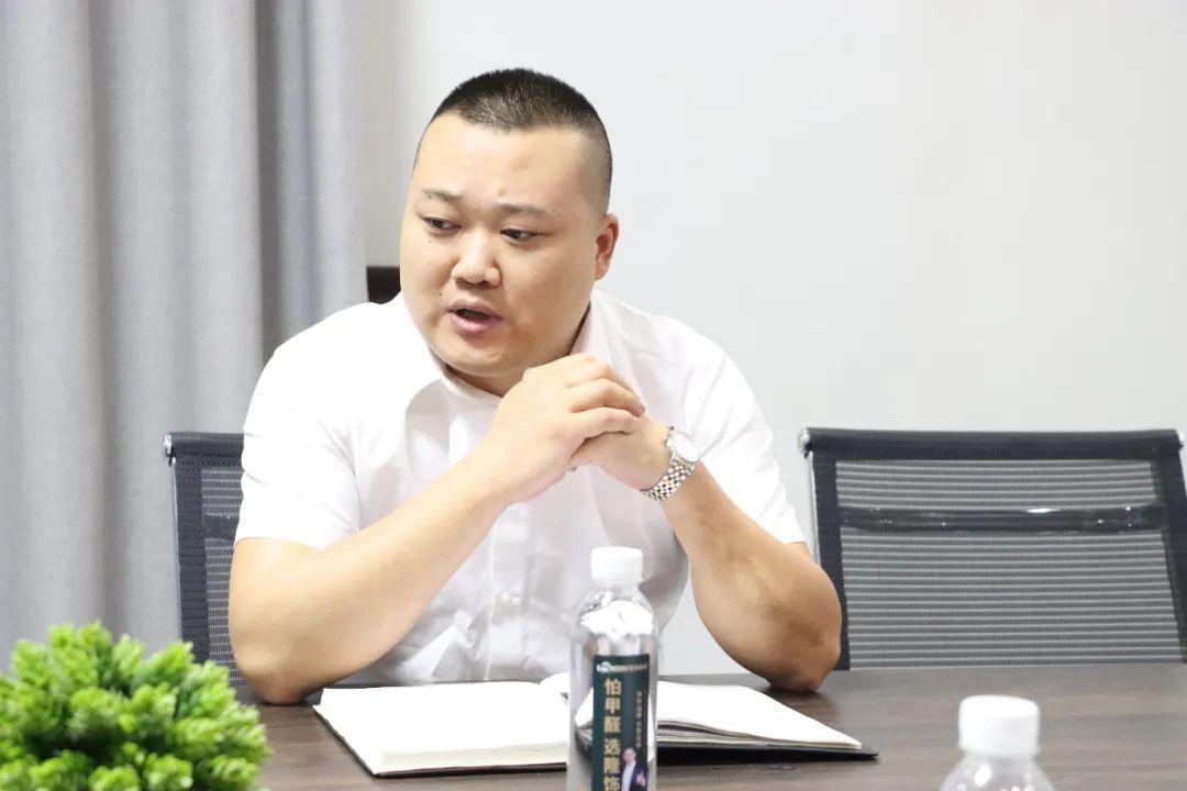 全力出击·奋进六月｜隆饰板材组织召开5月份营销总结大会！