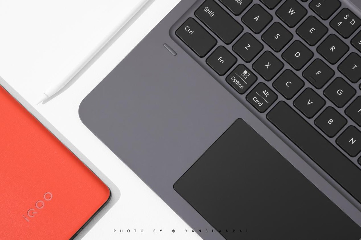 目前最强安卓平板,iQOOPad评测,爱奇艺、游戏、生产力终可兼得