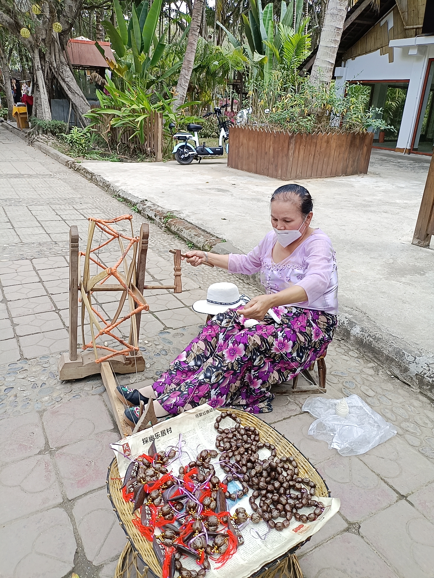 西双版纳傣族园8月泼水时间表,傣族园泼水节路线