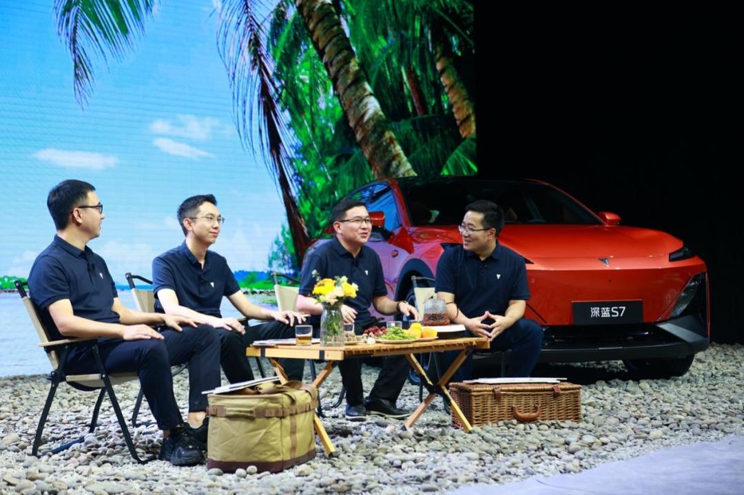 深蓝s7最有性价比的车型,深蓝汽车s7顶配