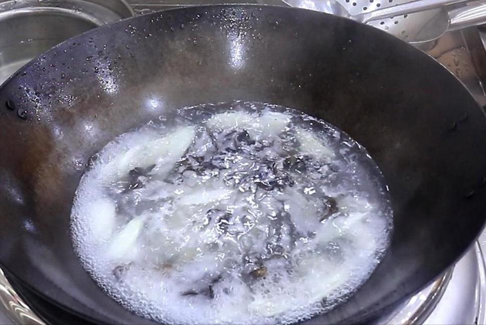 疫情囤菜要囤不喜欢吃的菜,疫情期间多囤口粮