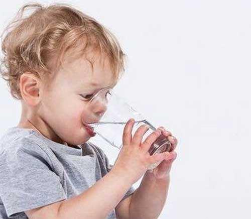 冬季宝宝少感冒？妈妈们坚持做到5件事，养好肺部全年少生病