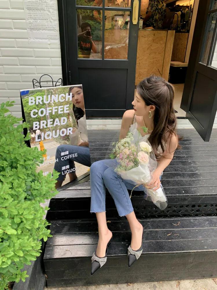 女人的脚要是有裂痕要怎么办,女人脚有裂痕