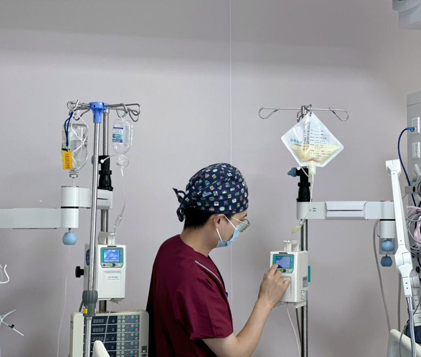 初夏花开医路有你——走进“男”能可贵的“男”丁格尔