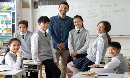 怎么教育初一叛逆期的孩子,孩子初一叛逆期怎么教育