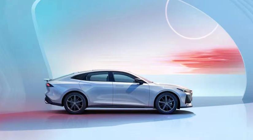 冬季胎比四季胎费油吗,四季胎冬季能跑高速吗