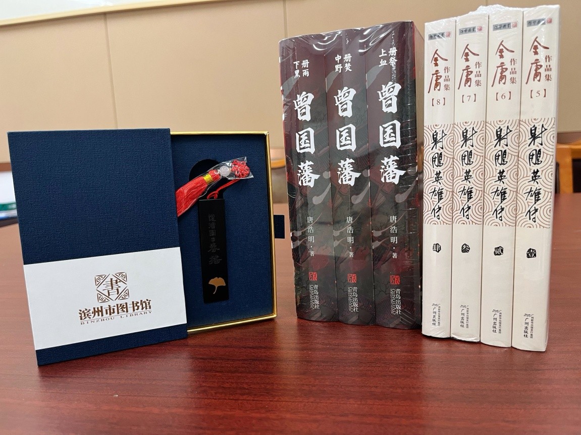 换书大集这么玩：换书+新华书店低折购买区+锦鲤抽奖+送绘本馆阅读卡+送文创口罩！