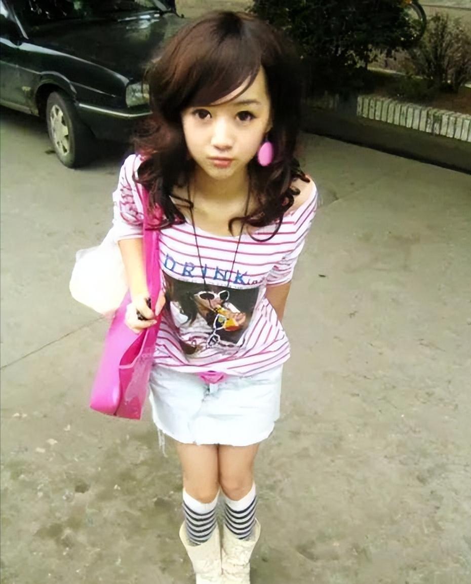 网红鼻祖程琳是怎么火的,程琳网红鼻祖以前qq空间的照片