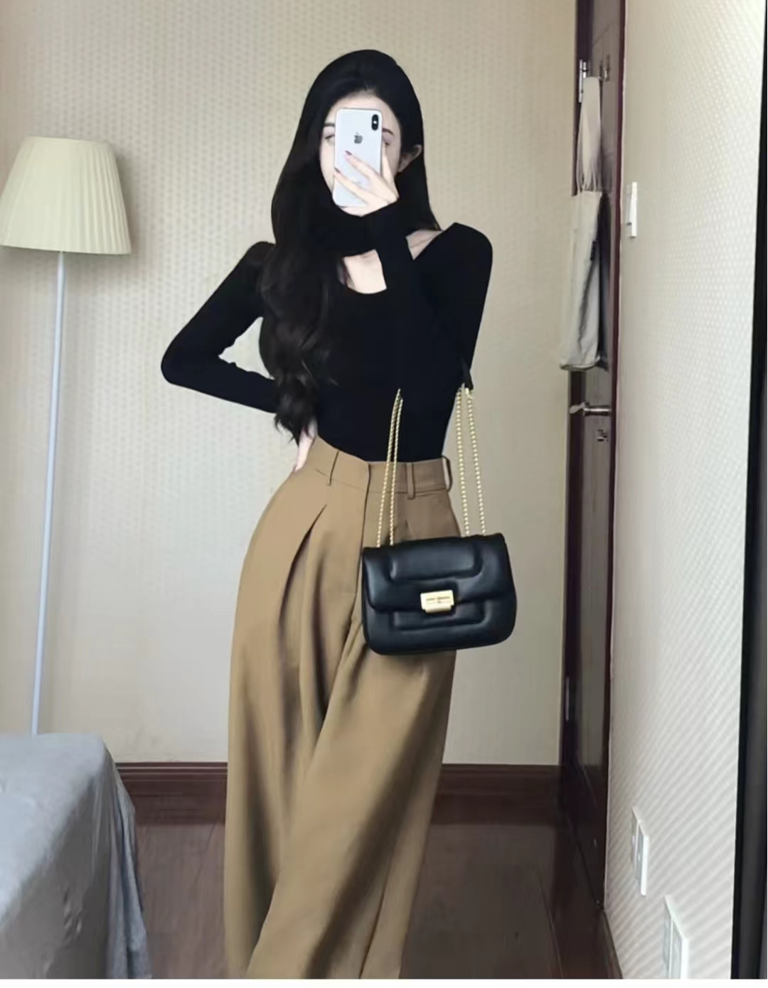 男卡其色上衣配什么颜色下装好看,卡其色里面搭配什么颜色好看