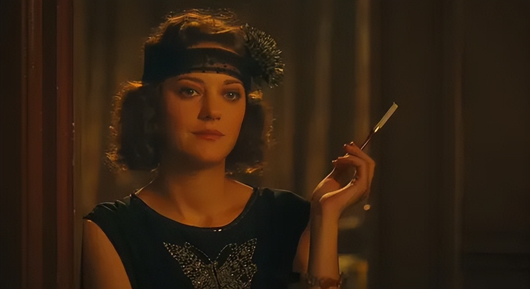 玛丽昂·歌迪亚：美丽且不失性感的她，推动了法国电影的发展