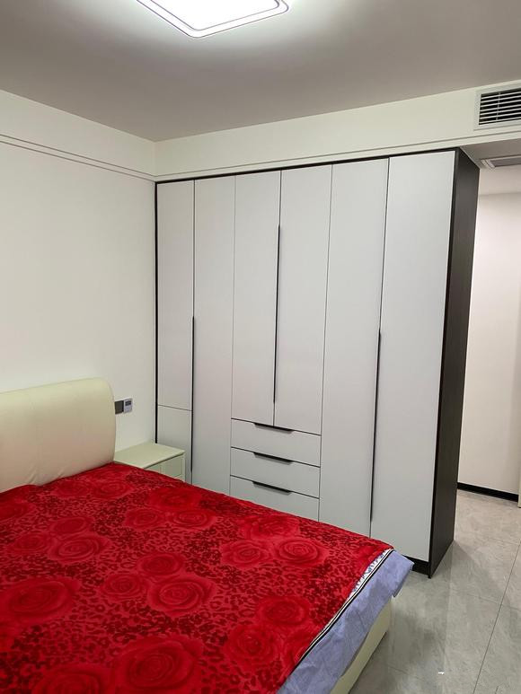 新房装修要交多少钱,买房后装修到入住多少钱