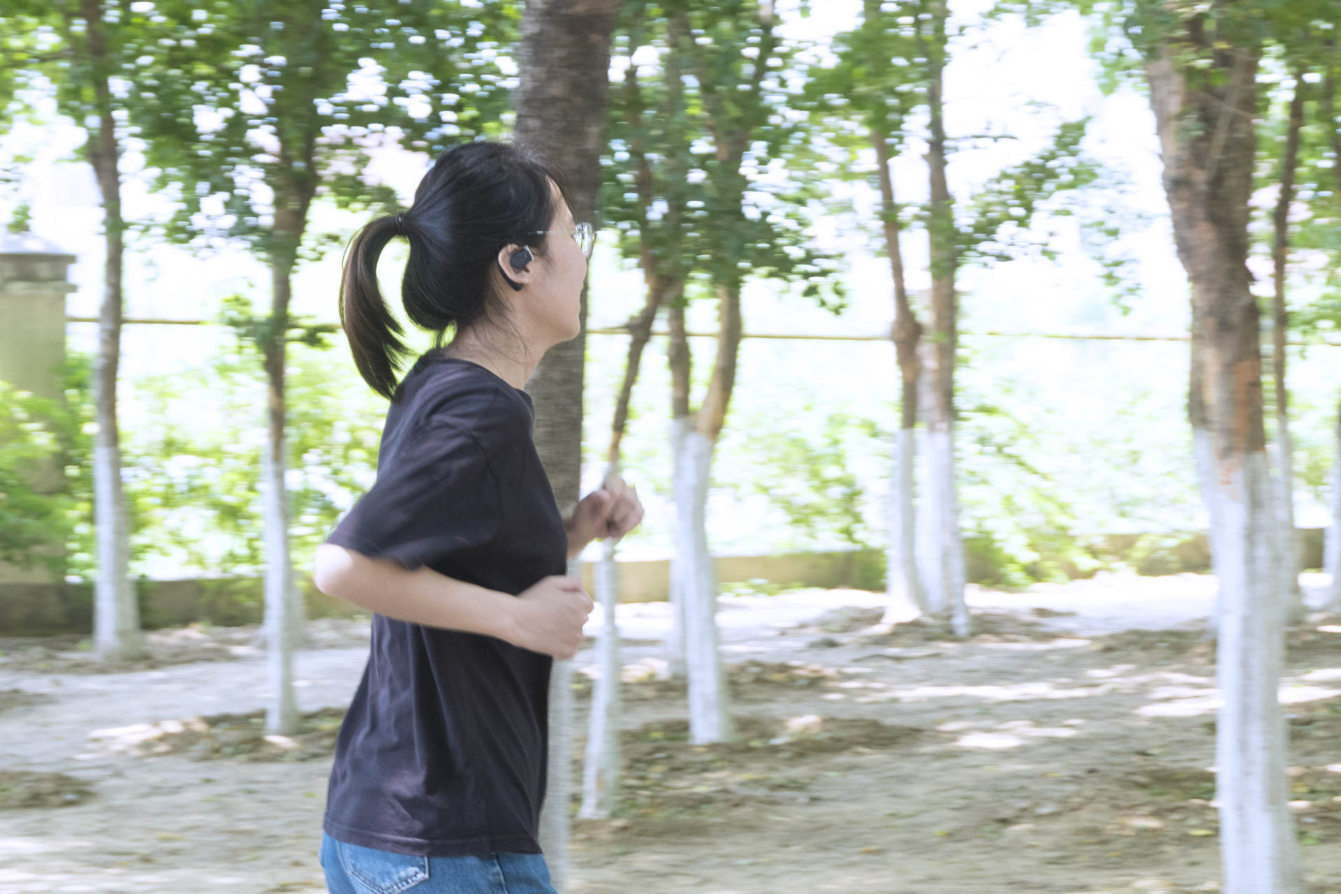 扔掉入耳式耳机,cleer骨传导耳机推荐