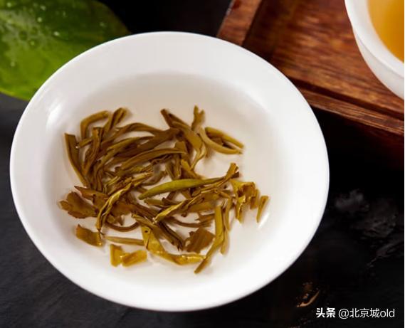 正宗茉莉花，地道北京味儿，老北京人打小儿喝到大，就好这一口儿