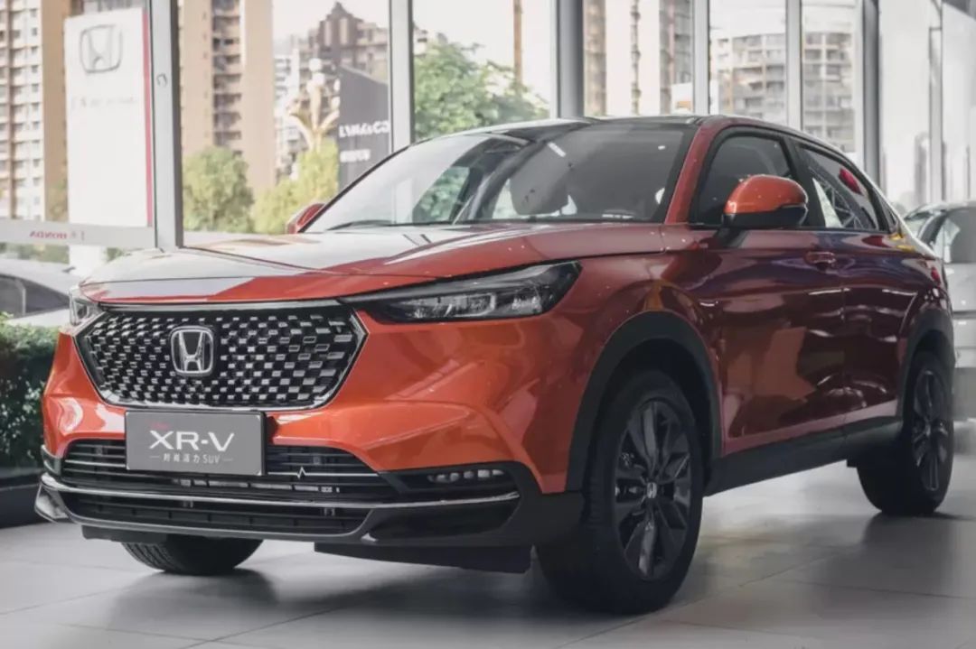 稳定性好又省油的车适合女生开,合适女士开的方方正正的车有哪些