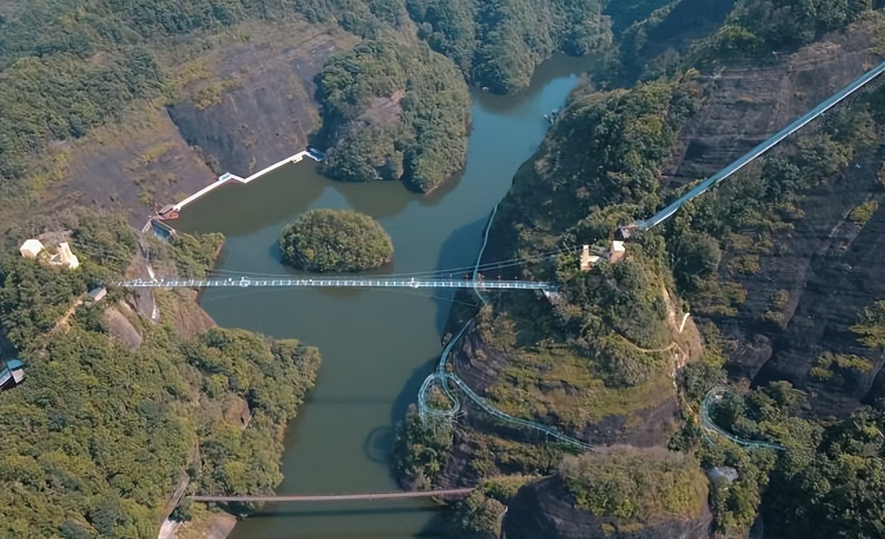 江西4a级旅游景区排名前十,江西一小众景点景色不输黄山