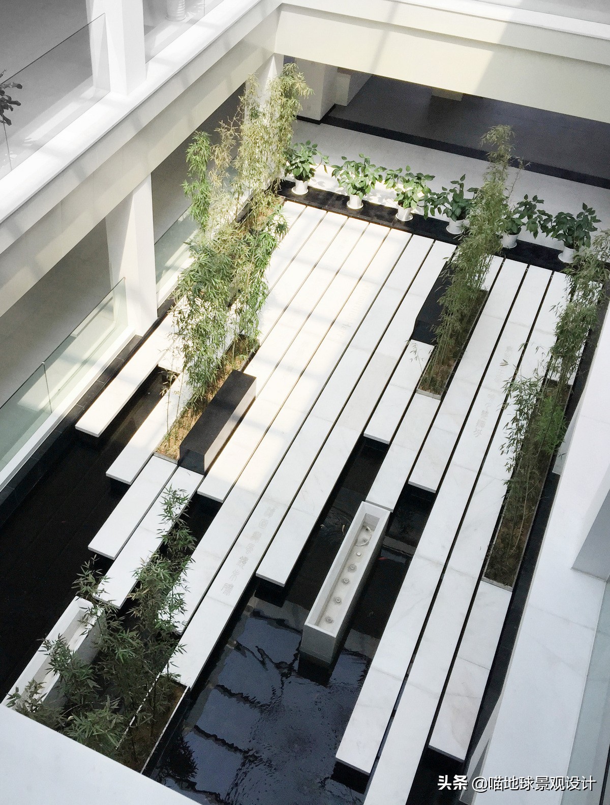 简洁清爽的现代景观别墅庭院赏析,现代简约别墅园林设计效果图