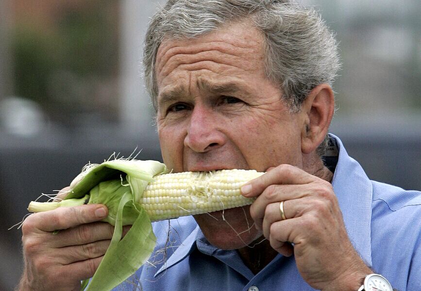 俄开放海参崴，24小时内，中国取消美83万吨订单，美国时间不多了