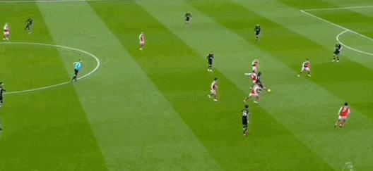 3-2!阿森纳逆转绝杀第19名领先曼城5分内尔森爆杆世界波制胜