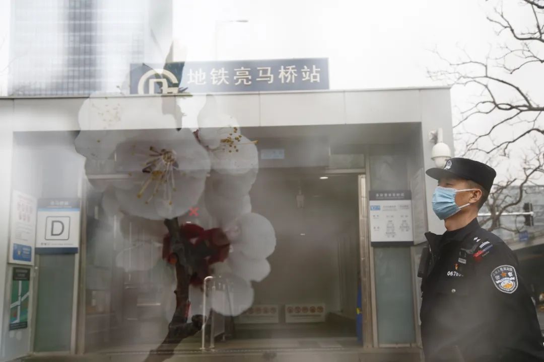 警花表白同为民警的新郎,警花燕子电影完整版