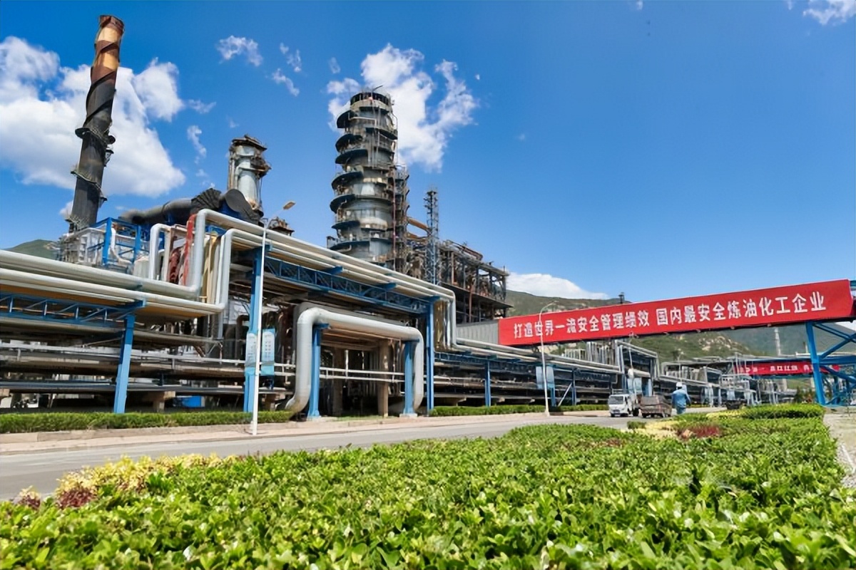 中石化党建管理创新成果,哈石化坚持党建引领推动提质增效