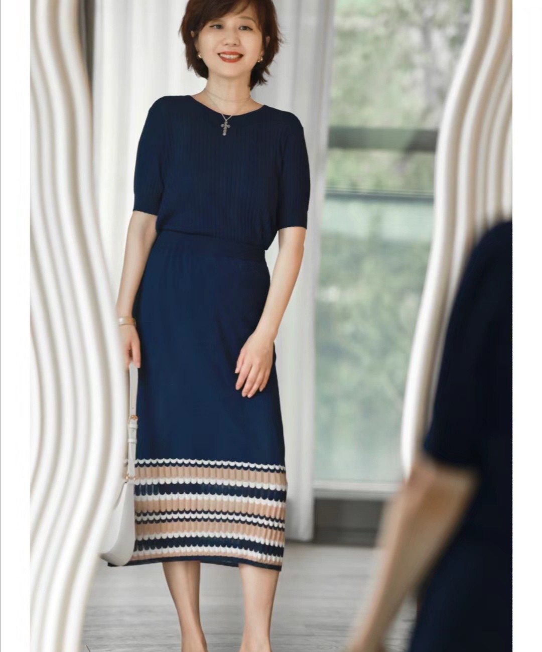 中年妇女发型短卷发40-50岁,中年女人短卷发最新发型