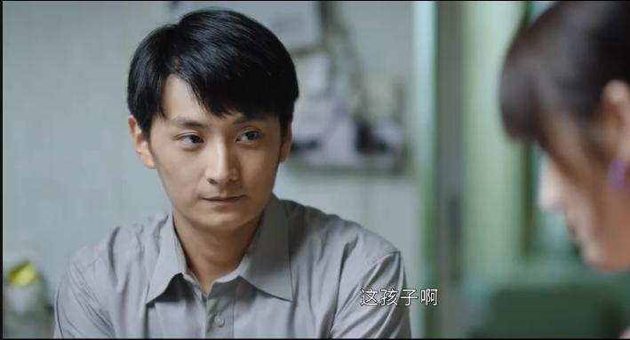 女子被竹签刺穿,女子被竹签捅死警方根据电脑破案