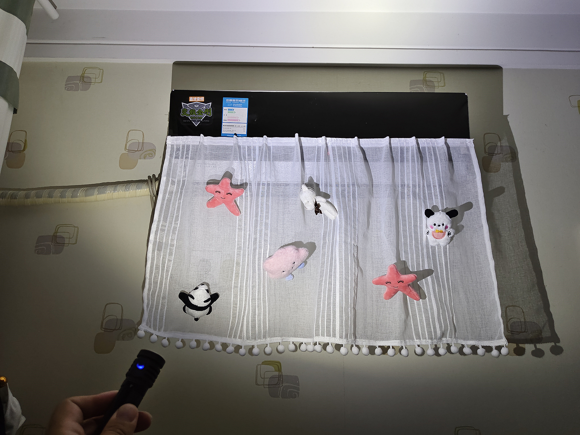 短小精悍实力派！在路上M4KEDC小手电体验