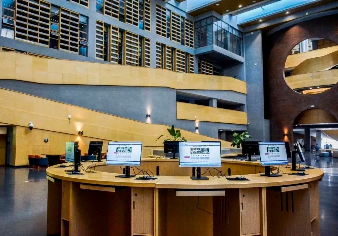 大揭秘！藏在东北名校的“网红图书馆”，还有“神秘书屋”惊喜亮相！